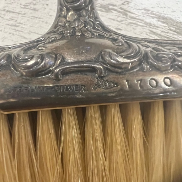 ANTIQUE STERLING SILVER CLOTHES/CRUMB BRUSH/GORGEOUS - Picture 5 of 7